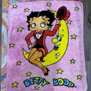vintage Betty Boop On Her Moon Y2K 2004 soft pink blanket